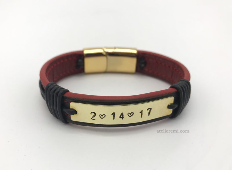 No. B01G-S | Single Personalized Bracelet (Goatskin Lined Interior)